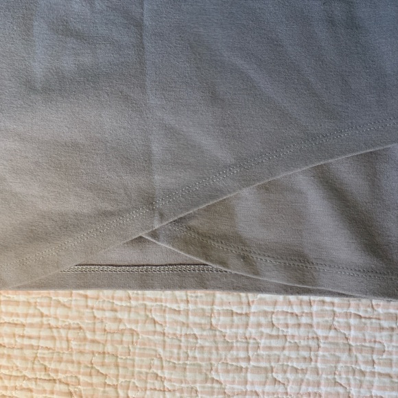 Aritzia Sunday Best Body-con Beige Skirt - Picture 3 of 3